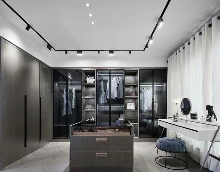 Closet_01
